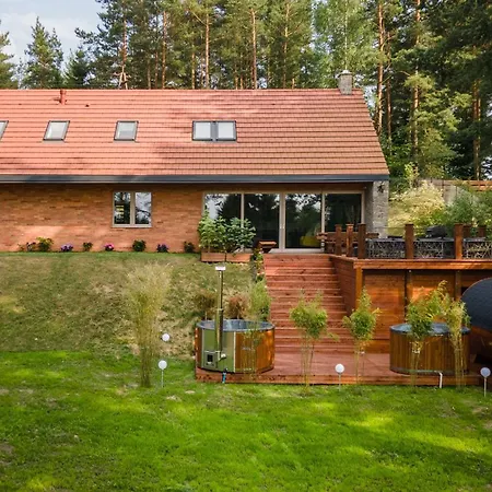 Warminska Villa *